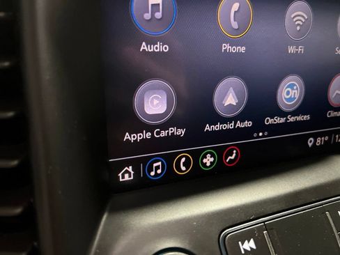 Used 2020 GMC Acadia SLE w/ Driver Convenience Package FWD image 33