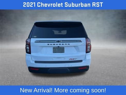 Used 2021 Chevrolet Suburban RST image 5