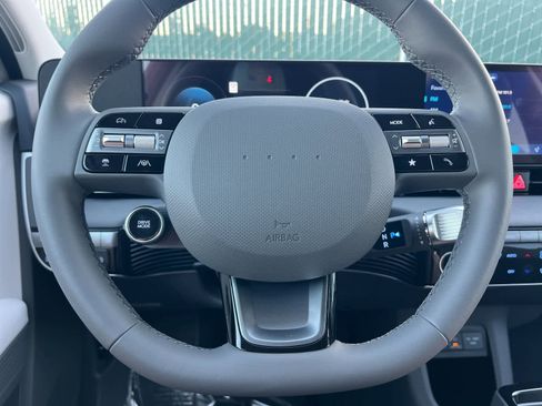 New 2026 Hyundai Ioniq 5 SE image 24