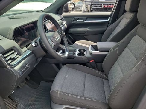 New 2026 GMC Terrain Elevation FWD image 9