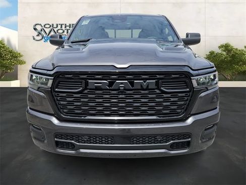 New 2026 RAM 1500 Express AWD/4WD image 8