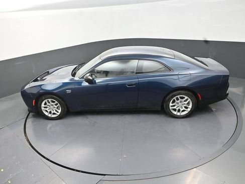 Used 2025 Dodge Charger Daytona R/T w/ Sun & Sound Package AWD/4WD image 15