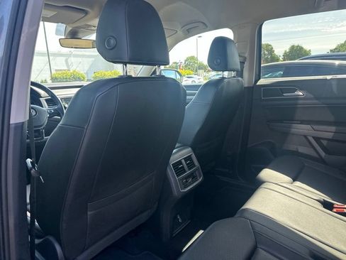 Used 2019 Volkswagen Atlas SE FWD image 8