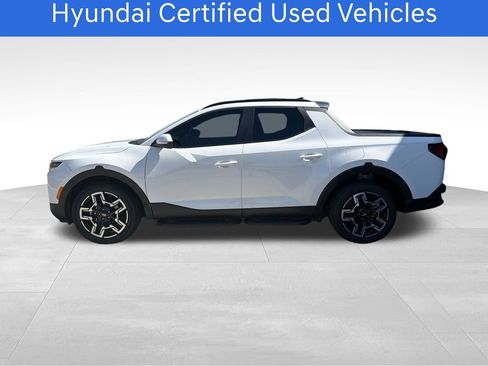 Certified 2025 Hyundai Santa Cruz Limited AWD/4WD image 2