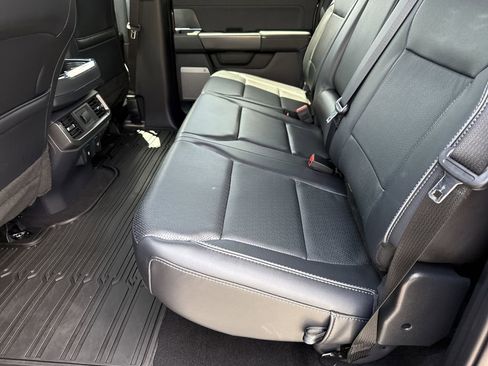 Used 2024 Ford F150 Lariat AWD/4WD image 19