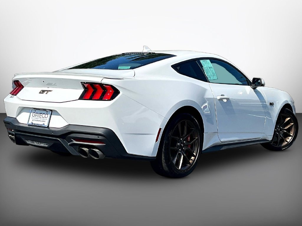Used 2025 Ford Mustang GT Premium RWD image 7