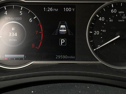 Used 2025 Nissan Versa SV FWD image 34