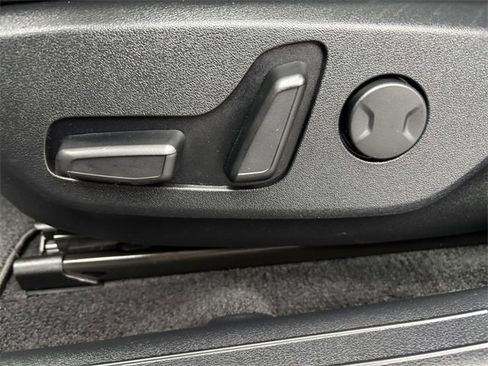 Used 2023 Kia EV6 Wind image 16