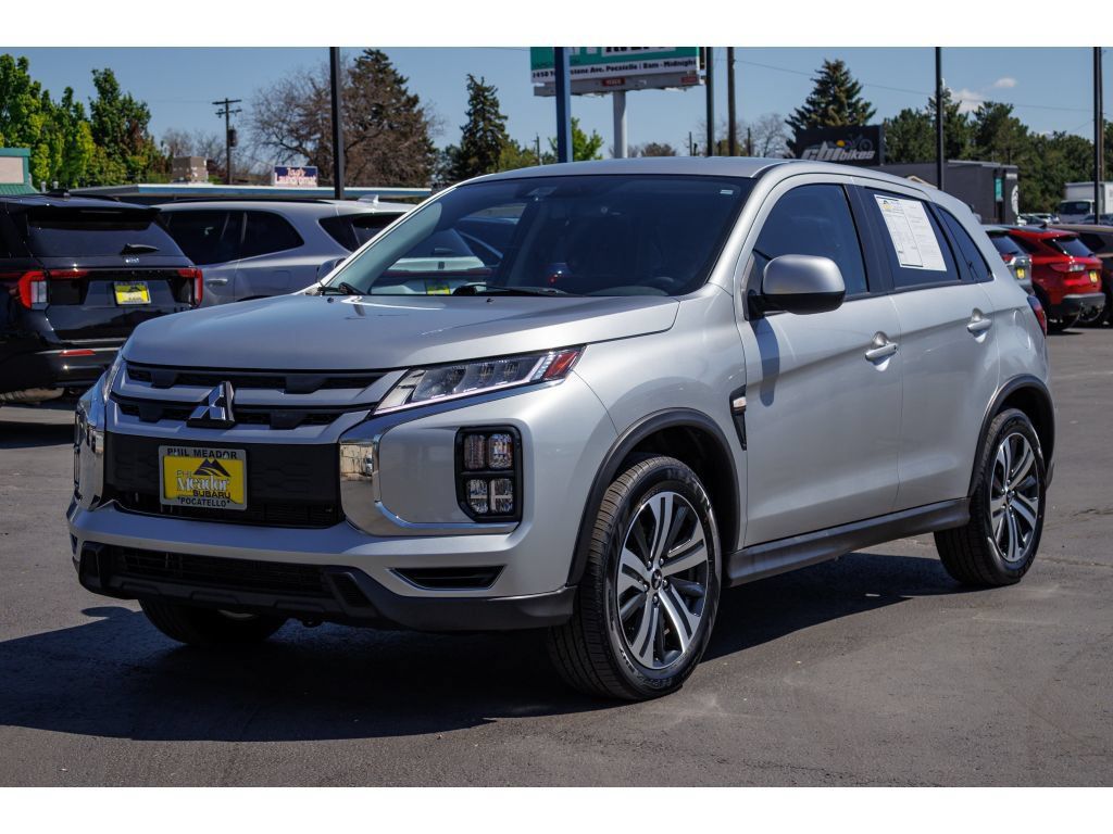 Used 2025 Mitsubishi Outlander Sport ES AWD/4WD image 7