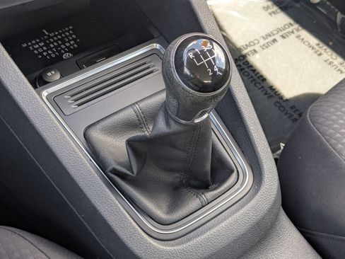 Used 2016 Volkswagen Jetta S image 21