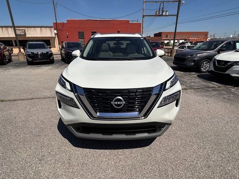 Certified 2023 Nissan Rogue SV w/ SV Premium B Package image 10