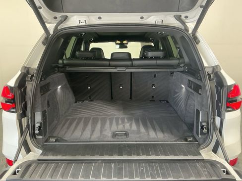 Certified 2025 BMW X5 sDrive40i w/ Climate Comfort Package image 28