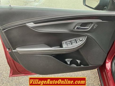 Used 2017 Chevrolet Impala LT image 8