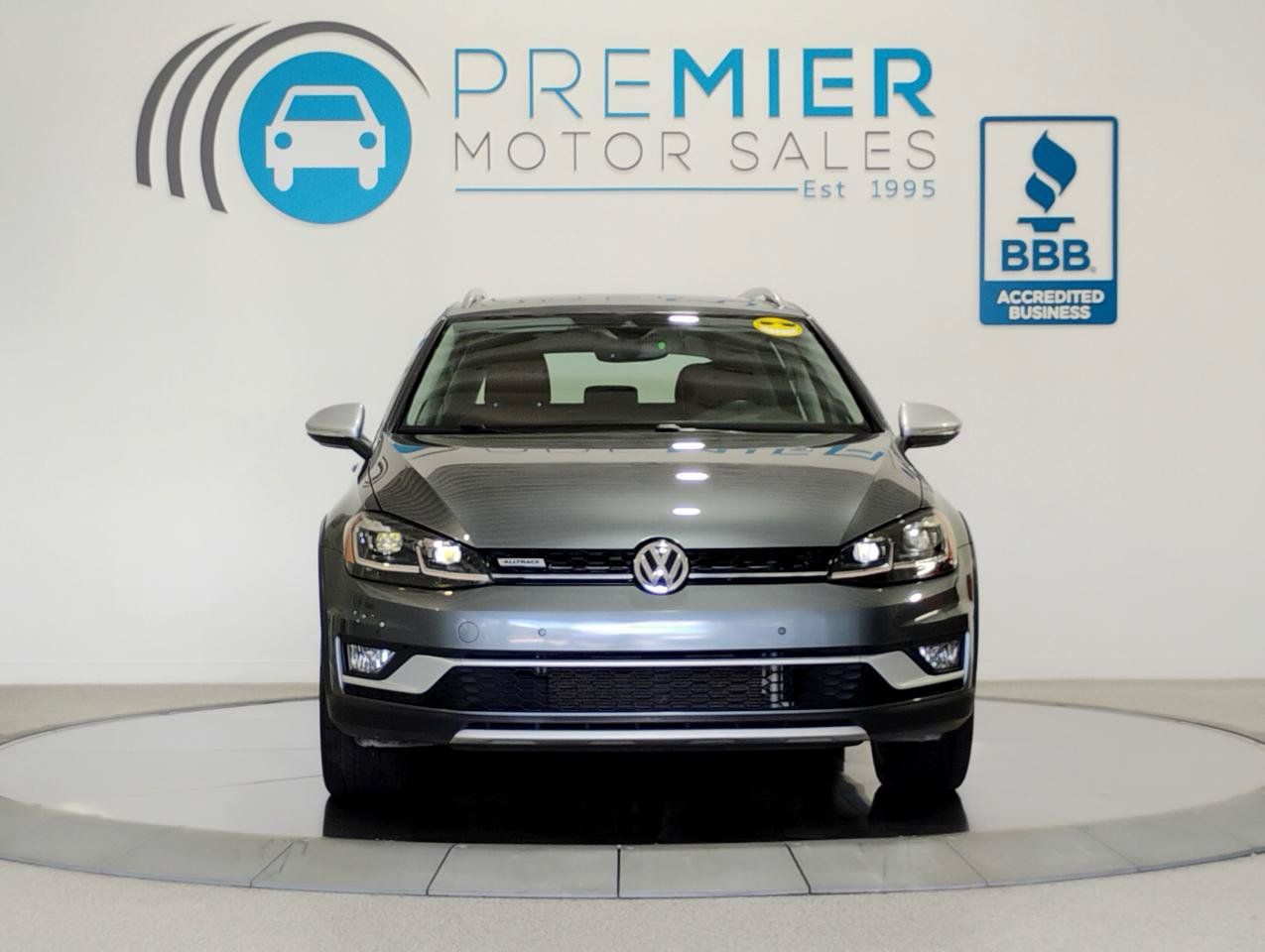 Used 2019 Volkswagen Golf Alltrack SE AWD/4WD image 10
