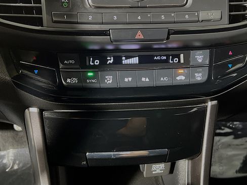 Used 2016 Honda Accord Sport image 25