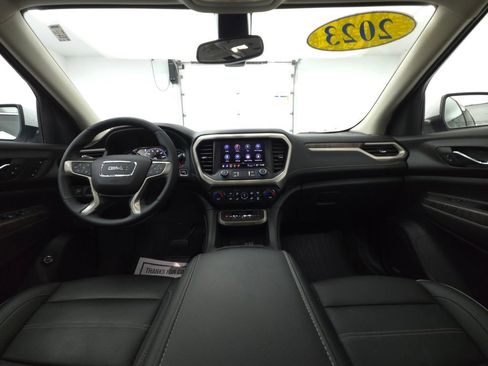 Used 2023 GMC Acadia Denali w/ Trailering Package image 2