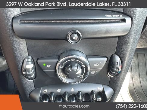 Used 2012 MINI Cooper Convertible FWD image 39