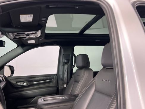 Used 2024 GMC Yukon Denali image 23