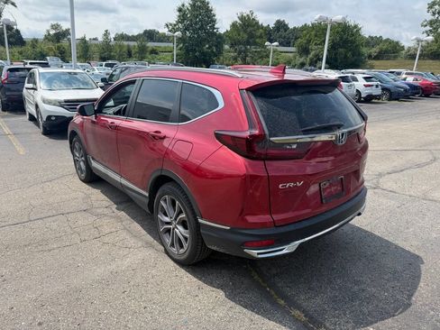 Used 2022 Honda CR-V Touring image 2