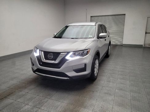 Used 2020 Nissan Rogue S FWD image 15