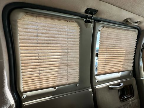 Used 2014 GMC Savana 1500 image 24