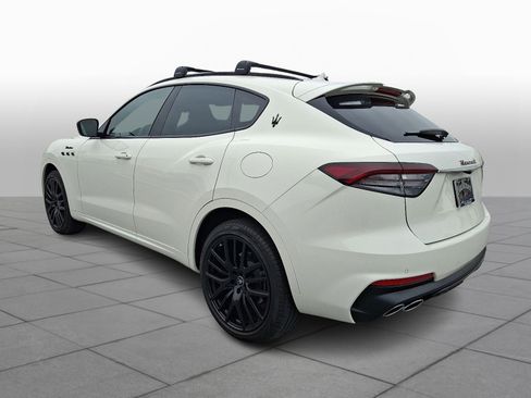 Used 2024 Maserati Levante Modena Ultima image 3