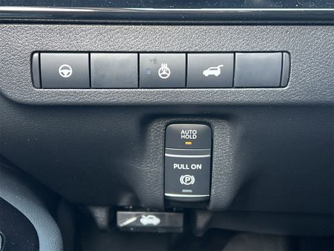 New 2025 Nissan Murano SL image 19