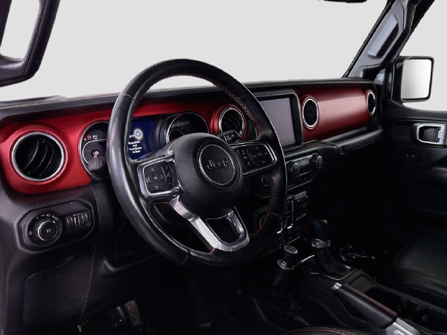 Used 2022 Jeep Wrangler Unlimited Rubicon w/ LED Lighting Group AWD/4WD image 9