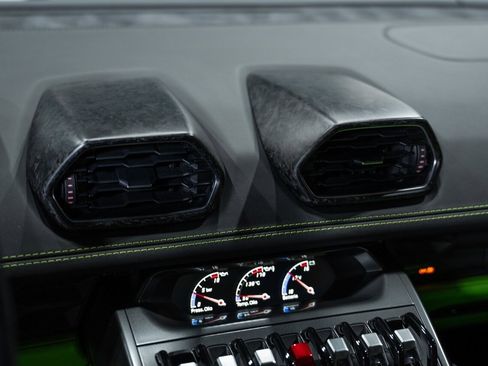 Used 2018 Lamborghini Huracan LP 580-2 RWD image 52