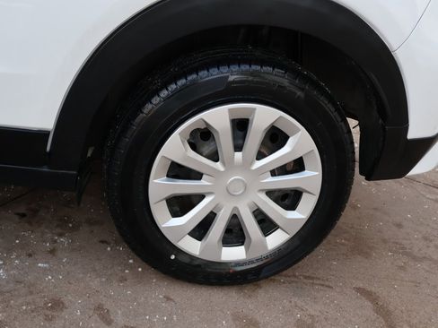 Used 2022 Nissan Kicks S image 43