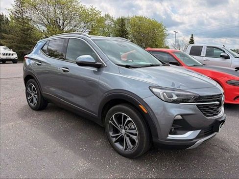 Used 2021 Buick Encore GX Essence AWD/4WD image 1