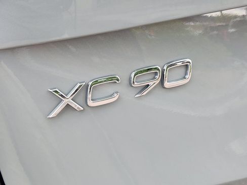 New 2026 Volvo XC90 T8 Ultra w/ Protection Package AWD/4WD image 31