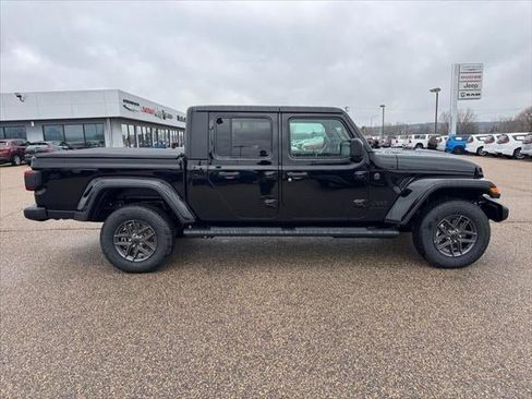 New 2026 Jeep Gladiator Sport image 29