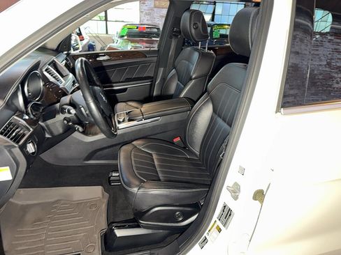 Used 2014 Mercedes-Benz GL 450 4MATIC image 14