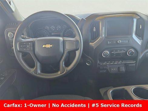 Used 2023 Chevrolet Silverado 1500 Custom image 4