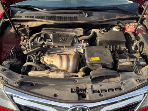 Used 2012 Toyota Camry LE FWD image 19