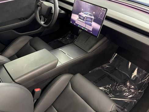 Used 2024 Tesla Model 3 Performance AWD/4WD image 33