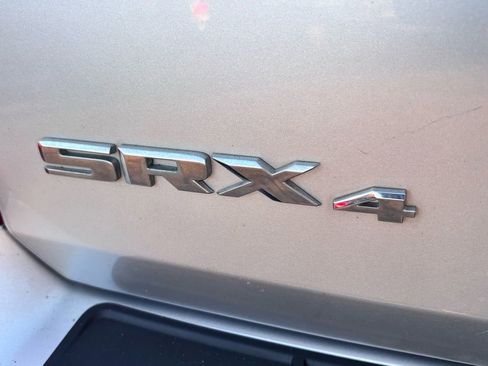 Used 2010 Cadillac SRX Luxury image 9