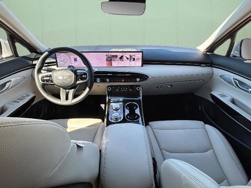 Certified 2026 Genesis GV70 2.5T image 46