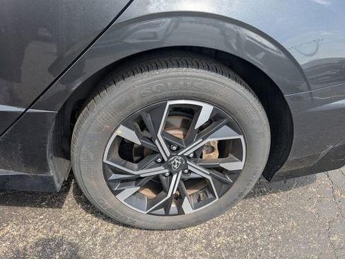 Used 2025 Hyundai Sonata SEL FWD image 24