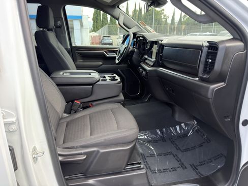 Used 2026 Chevrolet Silverado 1500 RST AWD/4WD image 10