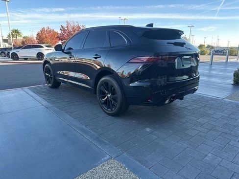 Used 2026 Jaguar F-PACE R-Dynamic S image 7