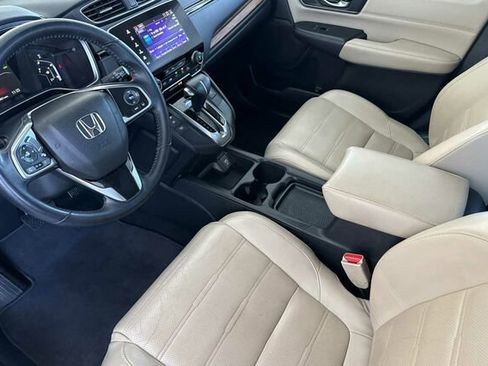Used 2017 Honda CR-V Touring image 10