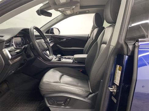 Used 2019 Audi Q8 Premium Plus w/ Premium Plus image 15