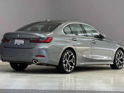 Used 2025 BMW 330i Sedan w/ Premium Package RWD image 8