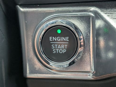 Used 2022 Ford F150 Lariat w/ Equipment Group 502A High AWD/4WD image 31