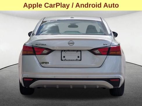 Used 2024 Nissan Altima 2.5 SV FWD image 6