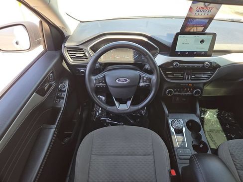 Used 2022 Ford Escape SE w/ Convenience Package FWD image 23