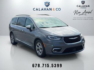 Used 2023 Chrysler Pacifica Limited video 1