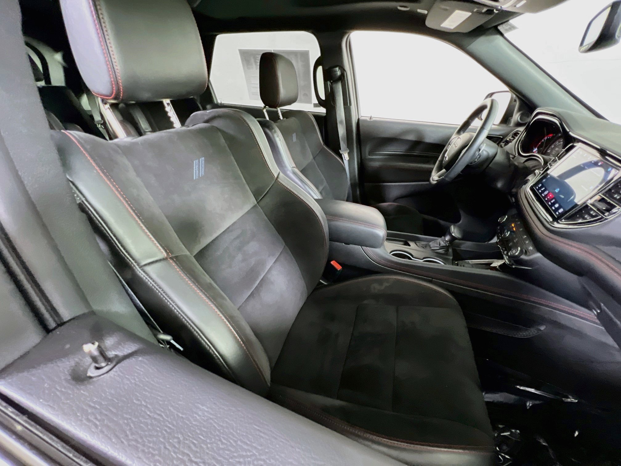 Used 2023 Dodge Durango R/T w/ Tow 'N Go Package AWD/4WD image 29